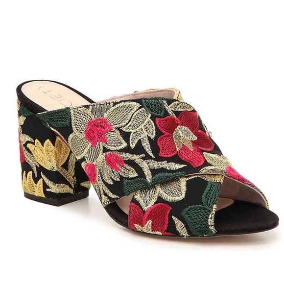 Sole Society Shoes - NEW Sole Society Luella Sandal